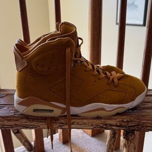 Nike Air High-Top Sneakers in Tan